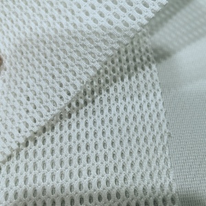 Tissu en maille respirant à double perforation 100% polyester, séchage rapide, poids moyen, pour vêtements et chaussures - Product Image 3
