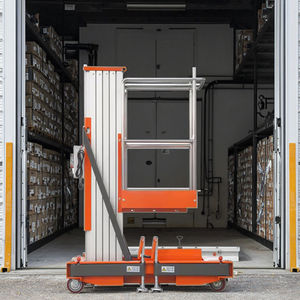 4-10 मीटर टेलीस्कोपिक एक आदमी लिफ्ट नए एल्यूमीनियम मिश्र धातु हवाई लिफ्टिंग प्लेटफॉर्म ऊर्ध्वाधर मंच ऊर्ध्वाधर मंच ऊर्ध्वाधर मंच ऊर्ध्वाधर मंच ऊर्ध्वाधर मंच पर. 4 मीटर की ऊंचाई - Product Image 2