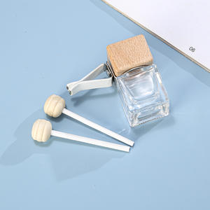 Car Air Vent Fragrance <b>Bottle</b> Perfume Refillable <b>Bottle</b> Air Conditioner Outlet <b>Empty</b> <b>Bottle</b> Creative Car Decor - Product Image 4