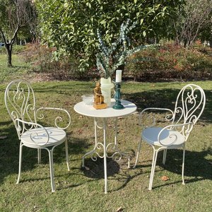 Ensemble <span class=keywords><strong>table</strong></span> et chaises de jardin rustiques en fer forgé, style campagne française, blanc et vert, <span class=keywords><strong>table</strong></span> ronde et chaises pour jardin, cour, <span class=keywords><strong>balcon</strong></span>, salon - Product Image 1