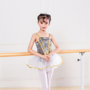 ชุดเดรสกำมะหยี่สำหรับเด็กผู้หญิงเดรสกำมะหยี่ย้อนยุคสีเทา - Product Image 1