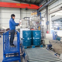 Máquina automática de llenado de resina acrílica, barril con transportador de rodillos, para productos químicos, 1000 L