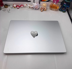 MacBook Pro มือสอง ขนาด 16.2 นิ้ว ปี 2023 รุ่น A2991 โน้ตบุ๊ก Apple M3 Pro 12 คอร์ แรม 18GB/36GB SSD 512GB หน้าจอ Liquid Retina XDR ขนาด 16.2 นิ้ว - Product Image 2