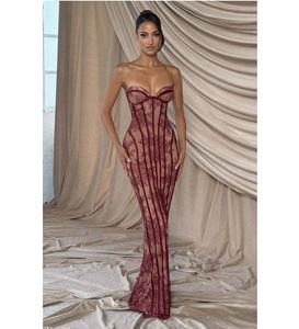 <span class=keywords><strong>Robe</strong></span> <span class=keywords><strong>longue</strong></span> traînante sans bretelles en dentelle transparente patchwork sept couleurs Ramadan 2026 - Product Image 1