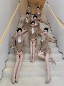 Vente en gros Ensemble professionnel féminin coupe ajustée 2 pièces pour femmes solide tissé grande taille élégant <span class=keywords><strong>costume</strong></span> <span class=keywords><strong>sur</strong></span> <span class=keywords><strong>mesure</strong></span> vêtements de bureau pour femmes - Product Image 5