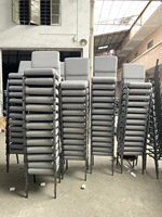 Chaises de salle et de théâtre emboîtables en métal pour églises, cinémas, salles à manger, écoles, auditoriums et gymnases