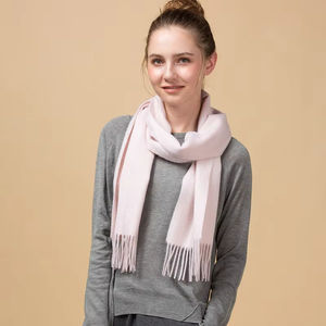 Bufanda de Cachemira Premium Personalizada al por Mayor, Cálida y Elegante para Uso Diario e Informal - Product Image 2