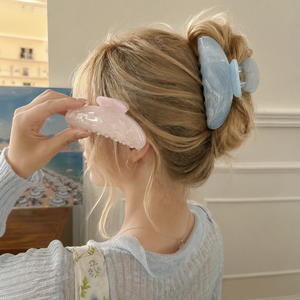 Pinza de Pelo Acrílica Estilo Coreano con Degradado Dulce, Nuevo Modelo para Mujer, Horquilla para Moño Trasero Diario, Pinza de Tiburón de Alta Gama con Sensación Elegante - Product Image 3