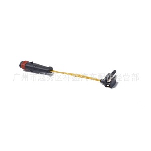 สาย A2115401717เซ็นเซอร์เบรก Mercedes-Benz สำหรับ W221ผ้าเบรคชุดสายไฟเตือน - Product Image 1
