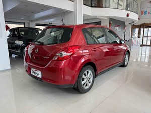 Nissan Tiida Sedán Usado con Volante a la Izquierda, <span class=keywords><strong>2010</strong></span>, 1.6L Turbo CVT, Compacto, Gasolina, Neumáticos R16, Asientos de Tela, Interior Oscuro, Hecho en China - Product Image 6