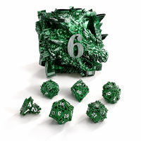 Ensemble de dés en métal vert émeraude à tête de dragon, 7 pièces, dés polyédriques à pointes, pour D&D, jeu de rôle, jeu de société, kit de quête, cadeau