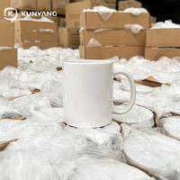Mug à café en céramique de haute qualité 11 oz pour les fêtes Fabricant en gros Blancs vierges Fournisseur de mugs à sublimation
