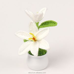 Maceta de Lirios de Ganchillo Hechos a Mano, Mini Plantas de Hilo Tejido para Decoración de Escritorio, para Graduación, Día del Padre, Decoraciones de Halloween - Product Image 3