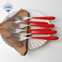 Cuillère à dîner en acier inoxydable 410 de qualité supérieure avec manche en plastique rouge – Ensemble de couverts pour sublimer la mise en scène de la table et laisser une touche de mode