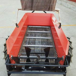 Esparcidora de Estiércol Autopropulsada Roja Mini, Remolques Esparcidores de Estiércol, Esparcidoras de Fertilizantes Orgánicos Accionadas por Tractor - Product Image 4