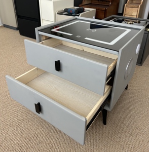 โต๊ะข้างเตียงอัจฉริยะทำจากหนังหรูหราแบบสองปั๊มที่ล็อคด้วยลายนิ้วมือแบบไม้ห้องนอนขนาดเล็กเรียบง่ายทันสมัย - Product Image 4