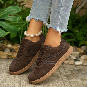 Baskets de sport vintage en <span class=keywords><strong>cuir</strong></span> véritable <span class=keywords><strong>marron</strong></span> pour <span class=keywords><strong>femme</strong></span> - Nouveauté 2026, chaussures de sport décontractées plates à lacets, polyvalentes, blanches - Product Image 2