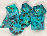 Jeu de dés DND bleu 7 pièces, dés Dragon, revêtement arc-en-ciel, matériau en résine polyédrique, bords tranchants, RPG, lumière Aurora