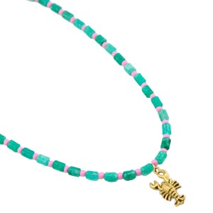 Collana girocollo artigianale personalizzata con perline a forma di cuore in stile bohémien, che mantiene il colore, ispirata a gioielli con perline di riso e conchiglie - Product Image 6
