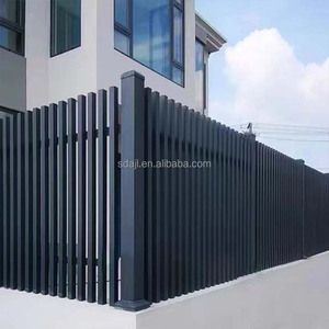 Valla <span class=keywords><strong>de</strong></span> aluminio <span class=keywords><strong>de</strong></span> nuevo diseño <span class=keywords><strong>para</strong></span> <span class=keywords><strong>balcones</strong></span>, escaleras, terrazas, <span class=keywords><strong>barandillas</strong></span>, pasamanos, columnas, <span class=keywords><strong>barandillas</strong></span> y <span class=keywords><strong>barandillas</strong></span> - Product Image 1