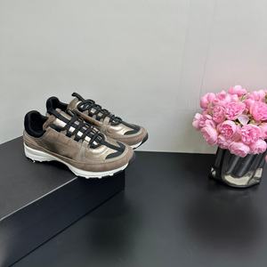 Calzado Deportivo Femenino de Alta Calidad, Moderno y Vanguardista, Casual de Lujo Ligero, Cuero Brillante, Tela de Malla Transpirable - Product Image 2