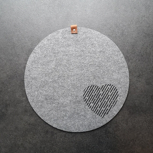 Conception innovante, tapis de table en feutre écologique résistant à la chaleur, réutilisable, 5 mm d'épaisseur, avec taille personnalisable pour un usage quotidien - Product Image 5