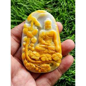 Buda tallado en jade birmano amarillo y blanco: un símbolo sagrado de serenidad, protección y arte atemporal - Product Image 1