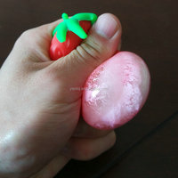 XTQ Factory Outlet Anti-Stress Fidget Toys Strawberry TPR Squishy Anti-Stress Balls pour l'âge de 5 à 7 ans Matériau plastique promotionnel