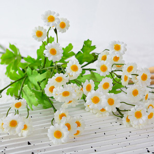 Bouquet de marguerites artificielles Flower Delight, fleurs en soie réalistes, blanches, décoration de mariage et de maison, style hollandais - Product Image 4