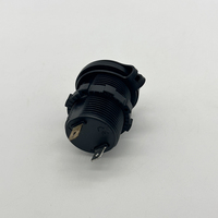 Enchufe de Carga USB-A Doble Empotrable e Impermeable, Salida Total de 4.8A DC12-24V para RV, Embarcaciones, Autos, Camiones, ATV