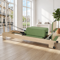 QueenLife Machine de Pilates Reformer Commerciale avec Lit à Noyau en Bois pour Entraînement de Yoga et Fitness