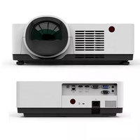 Projecteur laser 3LCD à courte portée 6000 lumens Projecteur d'hologramme 3d Projection immersive professionnelle de cartographie