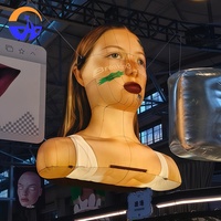 Fille gonflable créative à mi-corps avec accessoires suspendus pour festivals de musique, marchés, bars et scènes - Marque Chenghuang