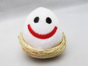 Giocattolo ecologico per animali domestici a forma di uovo giocattolo per giocare 3 opzioni di colore disponibili - Product Image 3