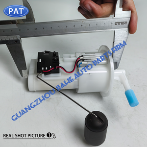 Ensemble de Pompe à Carburant UC-T35YU53 pour Yamaha <span class=keywords><strong>MT</strong></span>-09 FZ-09 MT09 FZ09 <span class=keywords><strong>STREET</strong></span> <span class=keywords><strong>RALLY</strong></span> OE 1RC-13907-00 KSM-085 1RC-13907-00-00 UC-T35 UCT35 - Product Image 3