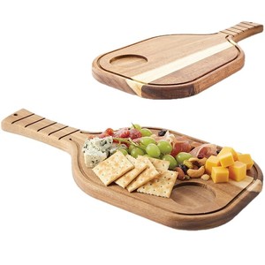 Tabla de queso de madera de forma irregular, tabla de cortar de madera maciza para servir aperitivos y charcutería. - Product Image 5