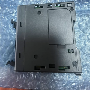 ตัวเชื่อมต่อหน่วย I/O แบบ 64 จุด KEYENCE KV-NC32EXT ชนิดทรานซิสเตอร์แบบซิงค์ 32 อินพุต 32 เอาต์พุต 0.2A 24VDC KV-NC32EXT - Product Image 5