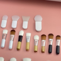 Petit pinceau de fond de teint en bois Soins de la peau Masque de maquillage Applicateur Argile Boue Vegan Mini pinceau de fond de teint pour le visage