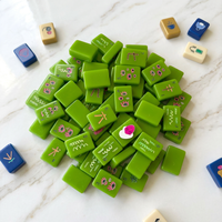 Tuiles de Mahjong Américaines en Acrylique Vert Émeraude de Luxe, Modernes et Portables pour Dames, Idéales pour les Fêtes et le Divertissement, Non Toxiques et Durables, Marque HYJS