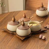 Pot à épices en céramique classique avec couvercle en bois, rangement pour la cuisine, conteneur pour épices, sel et aliments