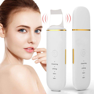 เครื่องขัดผิวหน้าอัลตราโซนิกกันน้ำ OEM ODM สำหรับทำความสะอาดผิวหน้าอย่างล้ำลึก กำจัดสิวเสี้ยนและสิ่งสกปรกในรูขุมขน - Product Image 2