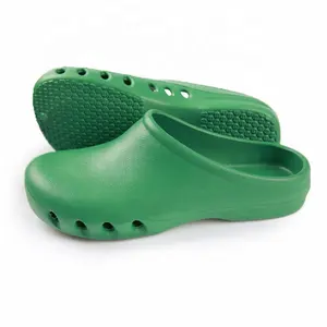 Cheap unisex non-slip kitchen chef shoes oil and waterproof garden sandals eva slippers for nurse