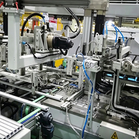 Ligne de production automatisée pour cadre en aluminium de module photovoltaïque, ligne de découpe et de rivetage automatique pour cadres de panneaux solaires, fenêtres et portes