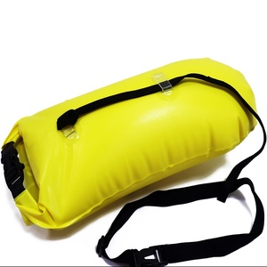 Khả năng hiển thị cao <span class=keywords><strong>PVC</strong></span> ngoài trời <span class=keywords><strong>Inflatable</strong></span> không thấm nước khô túi Tow <span class=keywords><strong>Float</strong></span> mở nước bơi phao cho an toàn bơi Đào Tạo - Product Image 4