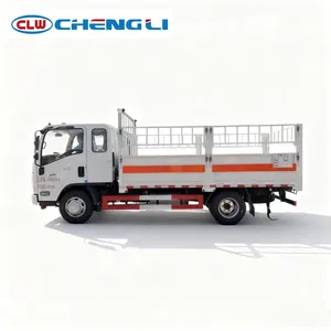 รถบรรทุกอีซูซุ 4x2 สำหรับขนส่งสินค้าอันตราย ปลอดภัยสำหรับส่งสินค้าเคมี - Product Image 2