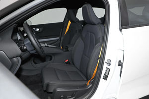 2023 China alta calidad bajo precio vehículos eléctricos coche Polestar <span class=keywords><strong>2</strong></span> coche eléctrico EV carga rápida mano izquierda coche eléctrico - Product Image 6