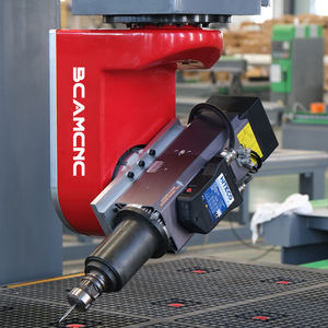 Machine CNC à 5 axes de qualité industrielle pour la fabrication de métaux et les applications de traitement de l'aluminium - Product Image 4