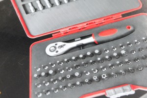 81-Piece 1/4 inch ổ đĩa Metric bit ổ cắm Ratchet cờ lê Set mạ kẽm mở rộng Thanh Trường hợp đối với tự động sửa chữa vườn sử dụng trường hợp khó khăn - Product Image 6