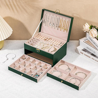 Organisateur de Boîte à Bijoux Grand En Gros à 3 Niveaux avec Serrure et 2 Tiroirs pour Femmes, Étui de Rangement à Bijoux de Luxe en Cuir PU Matelassé
