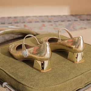 Chaussures à talons aiguilles dorées sexy pour femme, en cuir véritable, antidérapantes et confortables pour les fêtes et les mariages - Product Image 5
